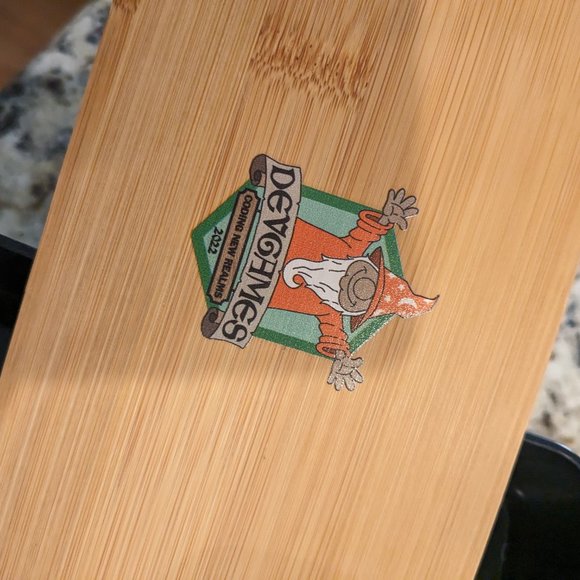 *free with bundle DevGames two layer bento box. Lunch box - Picture 5 of 5